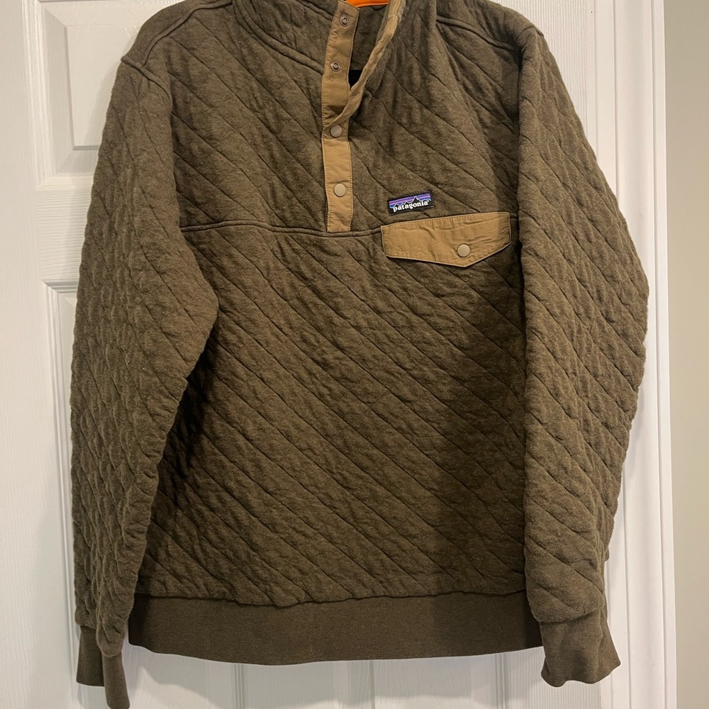 Patagonia Organic Cotton Pullover in Olive and Orange